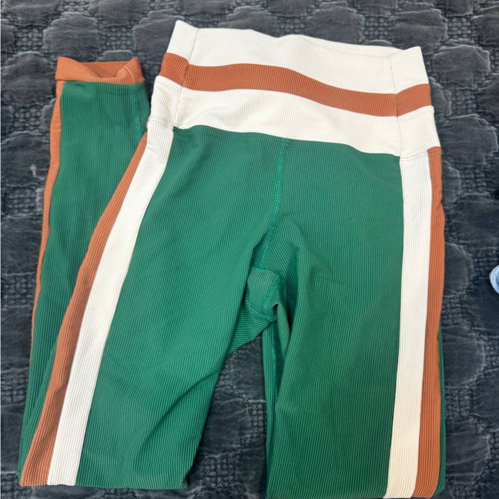 Small beach riot colorblock leggings (matching top sold separately)